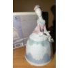 Image 2 : Lladro Bells 5 and 7 T 