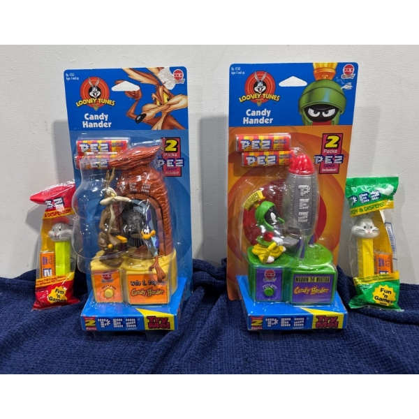 Collection of Vintage Pez Dispensers - Loony Tunes Candy Handlers