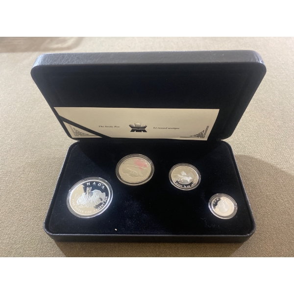 2004 Canadian Arctic Fox Fine Silver Coin Set with Case and COA