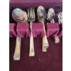 Image 4 : Nasco Valencia and Nobility Wind Song Stainless Steel Cutlery Set in Case