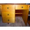 Image 3 : Vintage MidEvil Like Shellvin unit w/ small wooden desk (Not Too heavy)
