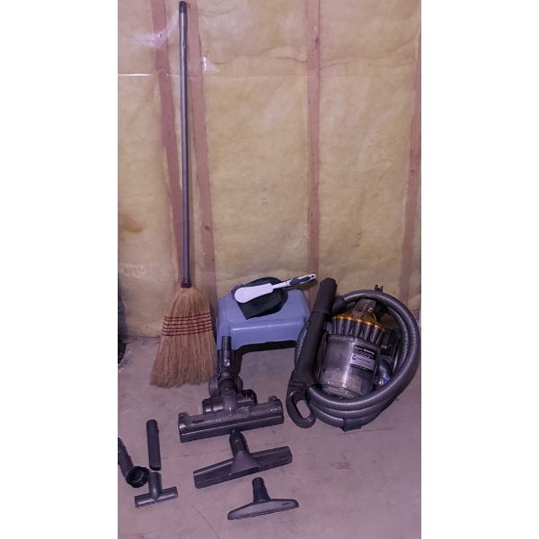 Dyson Stowaway Vacuum Cleaner With Attachments and Cleaning Tools