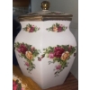 Image 4 : Royal Albert Old Country Roses Fine Bone China w/ Ruby Celebration Piece & more