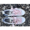 Image 13 : Lot: Shoes, Tennis Racket, Cap, Backpack
