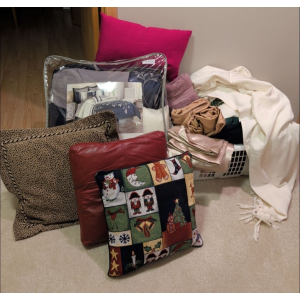 Luxury Linens Christmas Edition