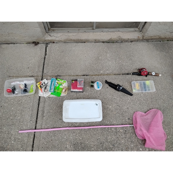 Master Rod w/ New Assorted Tackle & Fish Net
