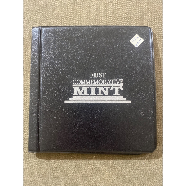 2002 Canadian Silver Maple Leaf Coin in First Commemorative Mint Album