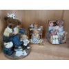 Image 4 : Decor Collection Featuring Bear Figurines, Amish Figurine & More 