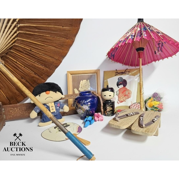 Vintage Japanese keepsakes