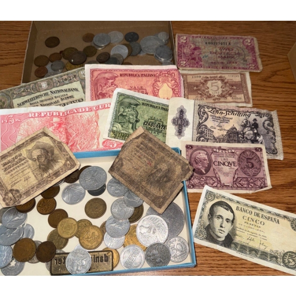Foriegn Currency- Coins & Banknotes