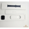 Image 4 : Apple Watch Series 8 (GPS) in the 45mm size with a Midnight Aluminum Case and Midnight Sport Band