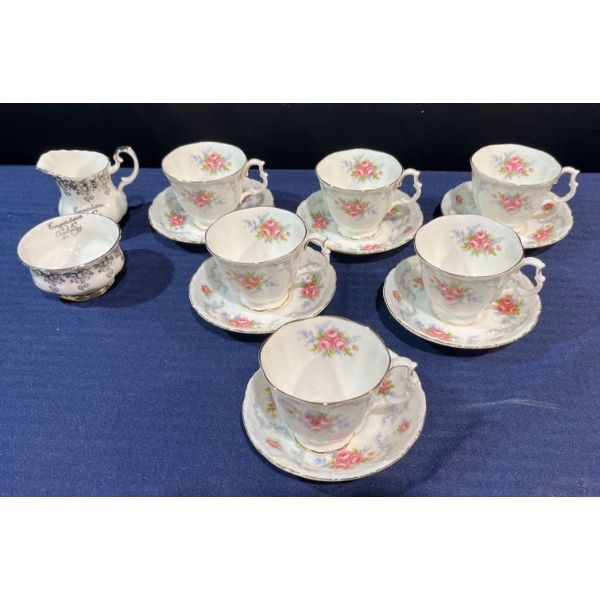 Royal Albert "Tranquillity" Teacups & Saucers plus 