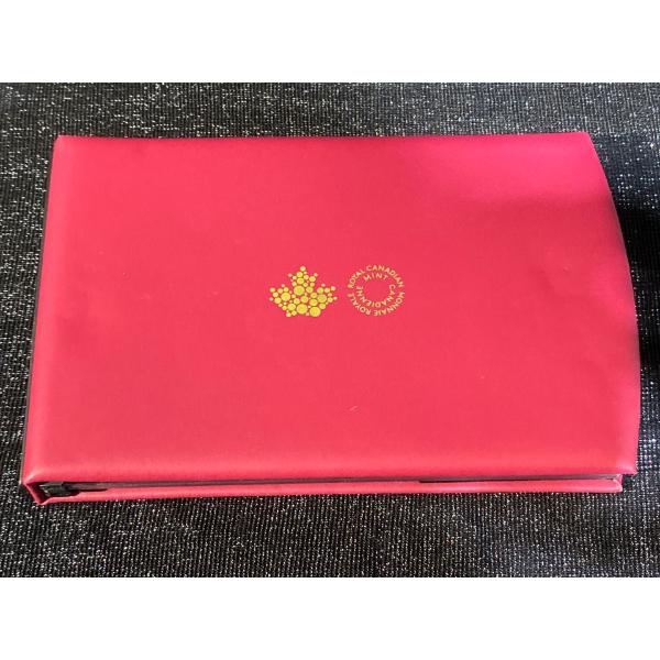 2019 Specimen Set The Pileated Woodpecker Coin Set