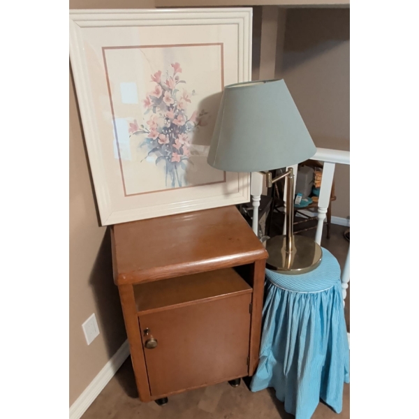 Large Framed Botanical Art Print 28'Tall  w/ Oak End Table Pivoting Desk Lamp & More