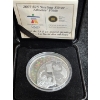 Image 1 : 2007 $25 Vancouver 2010 Olympic Winter Games: Athletes' Pride - Sterling Silver Hologram Coin 27.78g