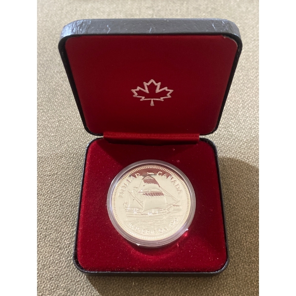 Canadian Silver Dollar Coin, 1979 'Griffon' Design, in Display Case