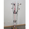 Image 2 : Kids Bauer-Themed Hockey Stick and Puck Coat Rack 45T
