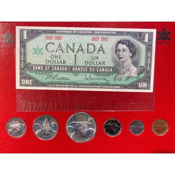 Collectable Coins & Tokens