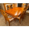 Image 2 : Luxurious 11 Piece Vintage Oak Dining Set 42x30x69