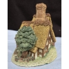 Image 3 : Hand Carving 'Pilgrims Rest' By David Winter 