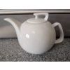 Image 12 : Kitchen Collection ft/ Rougie Royale Dish, Kettle, Bread Keep & Canisters
