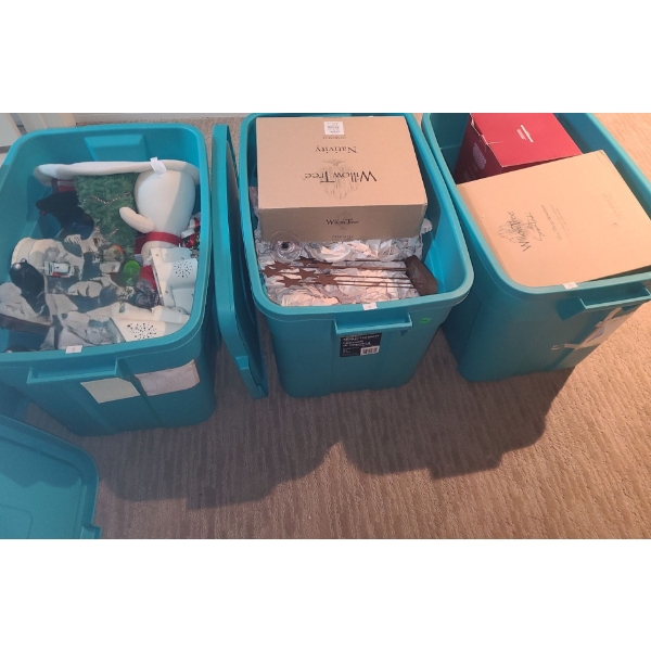 Totes w/ Holiday Decor: Willow Tree Nativity and Wisemen, Nutcrackers 15 T, Snowmen and More!