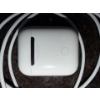 Image 4 : Apple Air Pods, Charging Case & Cord