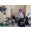 Image 2 : Outdoor Critters Welcome Sign, Wolf Sculpture, Light-up Church & Assorted Decor. Vase & Flower 24