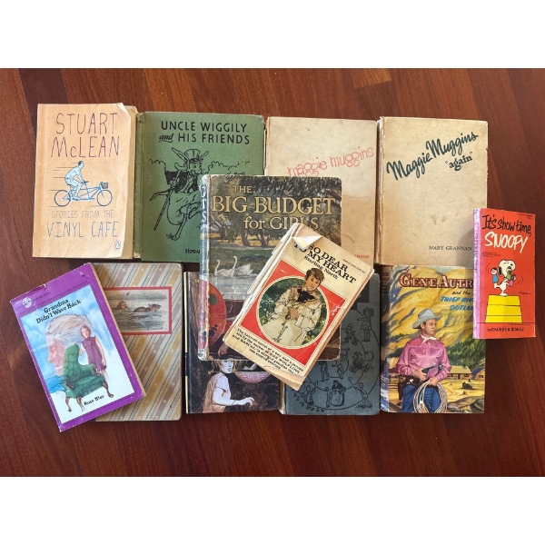 Several Oldies-"The Big Budget For Girls", Uncle Wiggily, Dear To My Heart +++