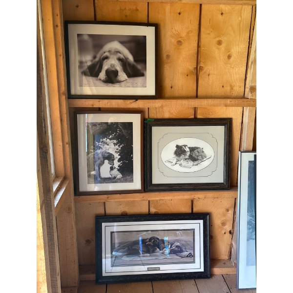 4 Dog Prints L23 H19"