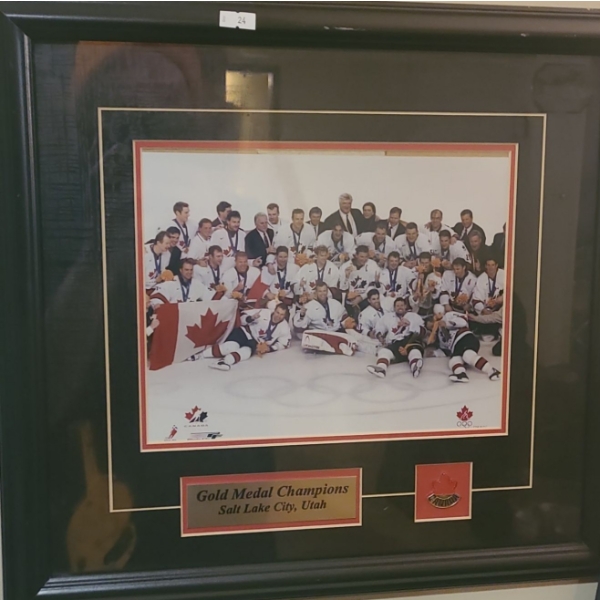 Canada- Gold Medal Champions Hockey Photo From Salt Lake City Utah 17 X 16, Framed Under Glass