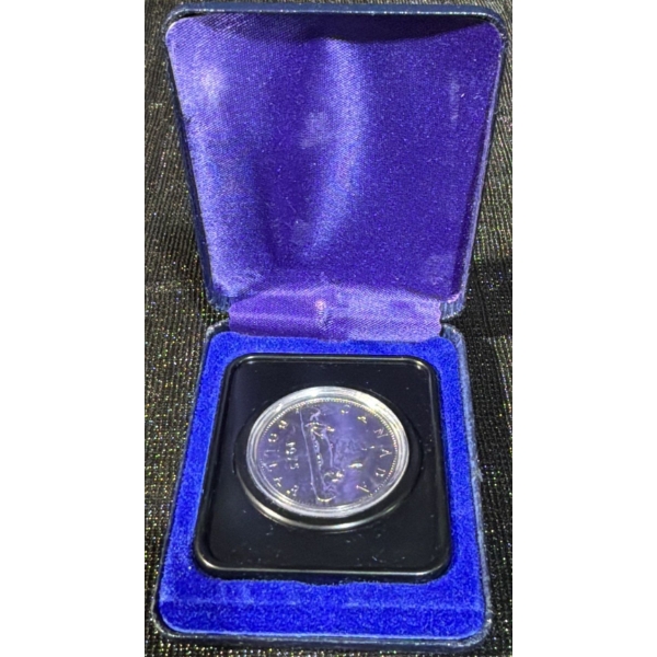 1975 Canadian Dollar