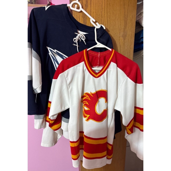 Pair of Hockey Jerseys, Edmonton Oilers & Calgary Flames, Size Small 