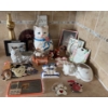 Image 1 : Cat Figurines, Decor, Plaques, and Trinkets