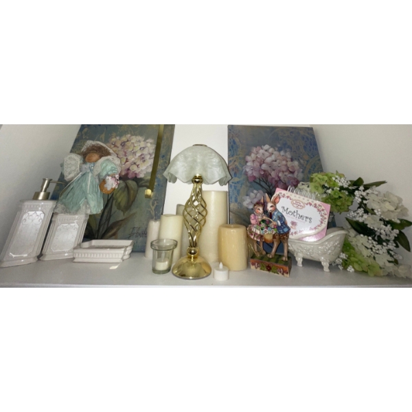 Assorted Bathroom Decor & Accents Sink Sets Floral Art w/ Flameless Candles