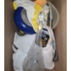 Image 5 : Cake Plates, Tupperware, Mixing Bowls, Small Appliances (Beater, Mini Chopper) and More!