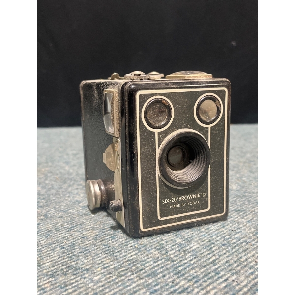 Kodak Target Six-20 Brownie Camera