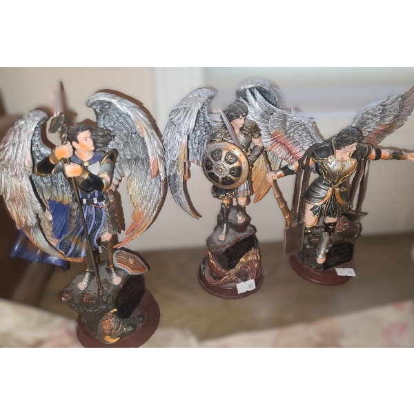 Archangel Figurines 10 T
