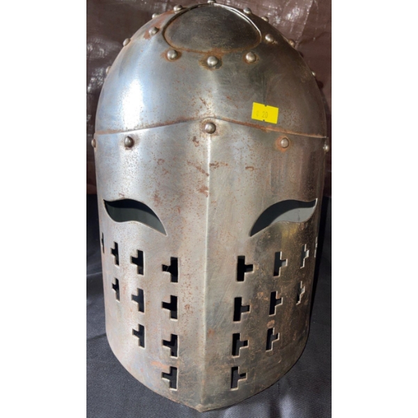 Templar Crusader Knight Helmet - Great Helm 10x15