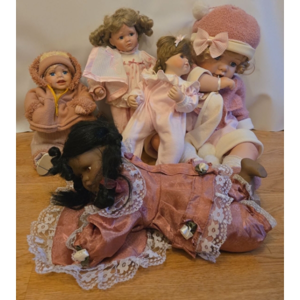 Porcelain Baby Doll Collection, Tallest is ~21T