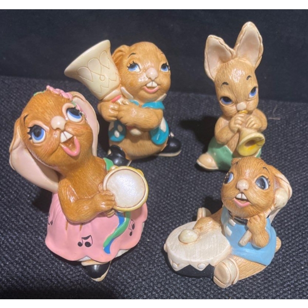 Pendelfin's Bunny Stonecraft Choir