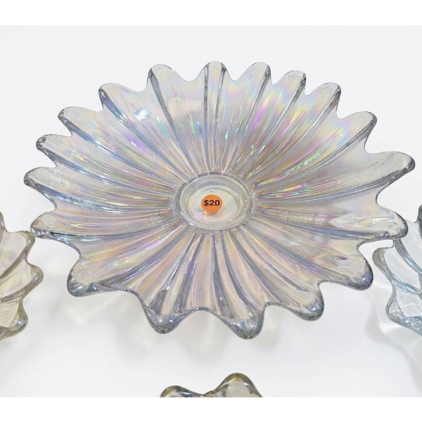 Iridescent Clear Glass Flower Bowls Set