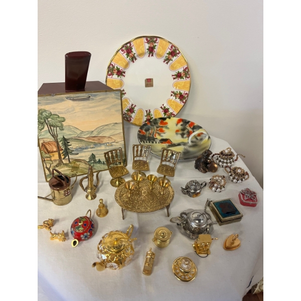 Mini brass collection. Teacups, mini table, chairs & more Mini boxes royal Albert old country Rose