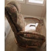Image 2 : Lazy Boy Reclining Chair w/ Floral Print  27" x 32" x 48" tall