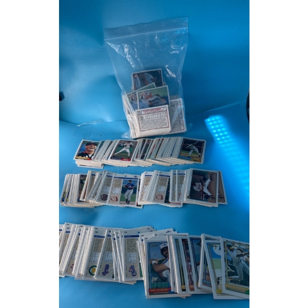 Baseball Card Collection - Upper Deck, Pee-Chee 