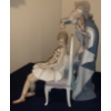 Image 2 : LLADRO Porcelain 'Jester Serenade' Sculpture (2 Pcs Detached, Needs Reattaching)  - 8W, 14D, 15T