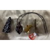 Image 5 : Decorative Lot with Owl Canvas, Glassware, Jewelry, and Collectibles