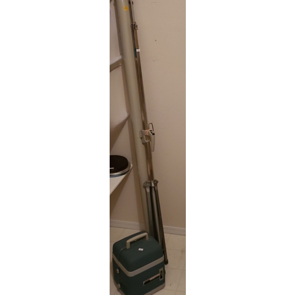 Bell & Howell 8mm Projector Design 363 and Folding Screen 