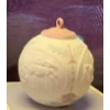 Image 2 : LLADRO Porcelain '1992 Christmas Ball' 4T