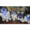 Image 4 : Yoda Snow Globe and Other Items, R2-D2 Figures